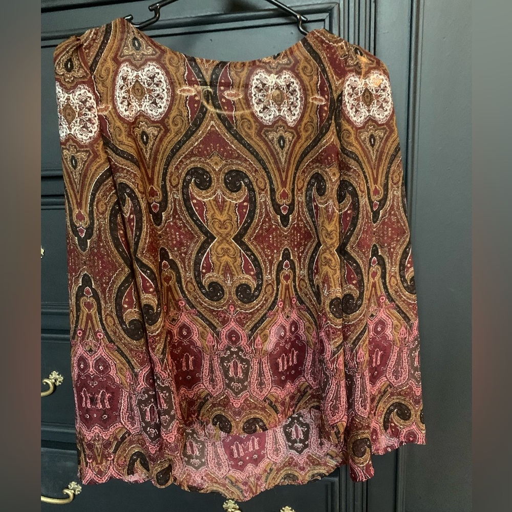 Open-back Shirt